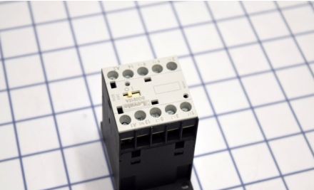 Lovato Contactors 11BG0910A02460 - Mini Contactor, 3-P N/O, 24VAC Coil (11BG0910A02460)