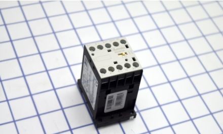 Lovato Contactors 11BG0910A46060 - Mini Contactor, 3-P N/O, 460VAC Coil (11BG0910A46060)
