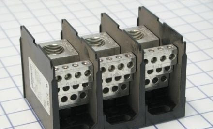 Marathon Special Products Power Distribution Blocks 1333595 - Distribution Block, 3-P, 420A, Bx/Bx Line: (1333595)
