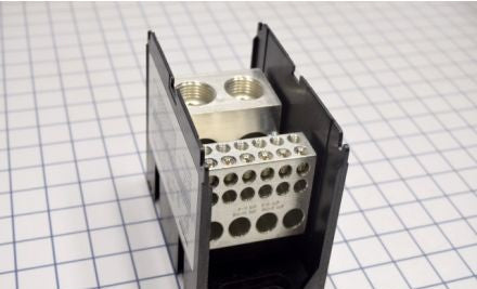 Marathon Special Products Power Distribution Blocks 1351707 - Distribution Block, 1-P, 950A, Bx/Bx Line: (1351707)