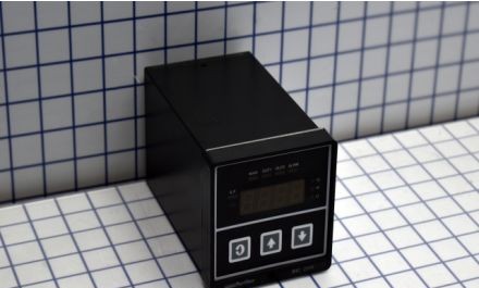Partlow Process Controllers 2211101 - MIC 2000 VMA/RL/RL/RL/---/115 (2211101)