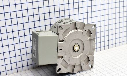 Staco Energy Transformers 2520CT - TRANSFORMER, VARIABLE INCLUDES CASE & TERMINAL BOX (2520CT)