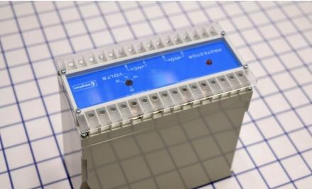 Crompton Instruments Miscellaneous 256-PLDU-PQBX-C7 - Synchro-Check Relay w/Dead Bus Facility (256-PLDU-PQBX-C7)