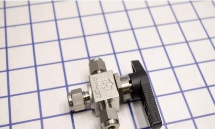Ham-Let Valves - Hydraulic & Pneumatic H-800M-SS-L-1/4-T - Valve, Stainless Steel, Ball, (3203464)