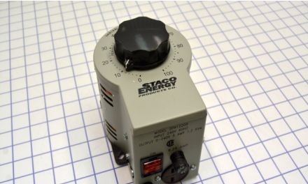 Staco Energy Transformers 3PN1220B - TRANSFORMER, VARIABLE 0-240V 5.0A (3PN1220B)