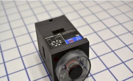ATC-Automatic Timing & Control Relays 405C-500-F-1-X - 1/16 DIN Timer with Instantaneous Relay 5 (405C-500-F-1-X)