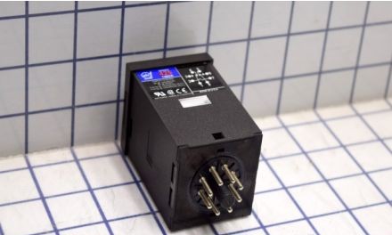 ATC-Automatic Timing & Control Timers 425A300Q20XD - Digital Display Timer (425A-300-Q-20-X-D)