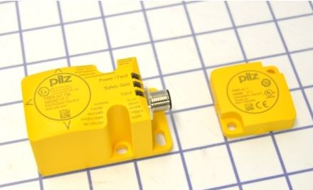 Pilz Safety Switches 540005 - Safety Switch, Non-Contact, Coded, Assured (540005)