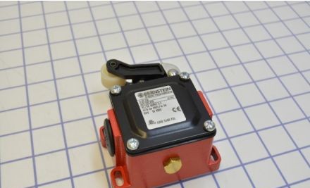 Bernstein Miscellaneous 604.1121.010 - Limit Switch, Top Activated Roller Actuator (6041121010)