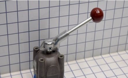 Barksdale Control Products Valves 6141R3HO3 - Valve,High Pressure,Side Porting (6141R3HO3)