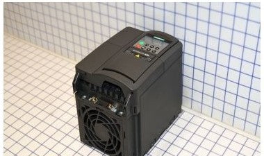 Siemens 6SE6420-2UC21-5BA1 - AC Drive, 2HP 240V (6SE6420-2UC21-5BA1)
