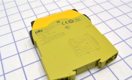 Pilz Safety Relays 751108 - Contact Expansion Module, PNOZ s8 C, 24VDC (751108)
