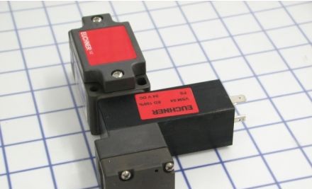 Euchner Safety Switches 082131 - SAFETY SWITCH, NZ1VZ-538E3VSM04-M (82131)