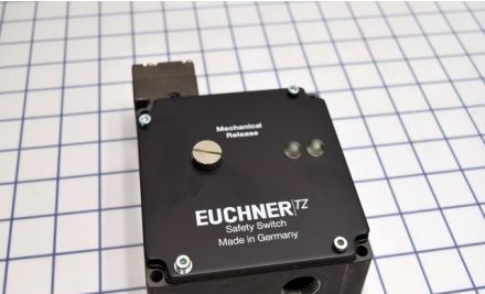 Euchner Safety Switches 088023 - SAFETY SWITCH, TZ1LE110MVAB (88023)