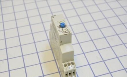 Crouzet Relays 88827105 - Multi-Function Timer, 24-240VAC/24DC Power, SPDT (88827105)