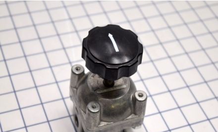 Barksdale Control Products Valves 9001-M-E - Valve,Directional Control (9001-M-E)