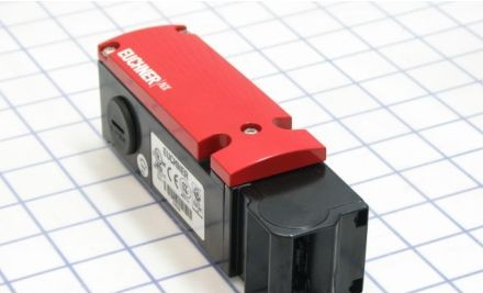 Euchner Safety Switches 092626 - SAFETY SWITCH, NX1-3131A-M (92626)