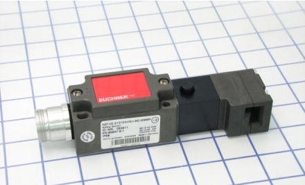 Euchner Safety Switches 093611 - SAFETY SWITCH, NZ1VZ-2131E3VSH-8C-GMMF (93611)