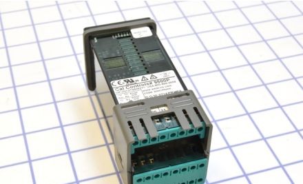 Cal Controls Process Controllers 95001PA400 - 9500P Series 1/16 DIN Profile Controller (95001PA400)