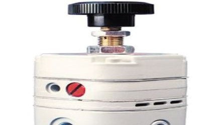 Bellofram Regulators 960-023-000 - Precision Regulator Plunger Operated, 1/4in (960-023-000)
