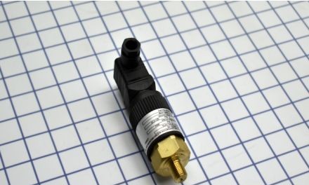Barksdale Control Products Pressure Switches 96211-BB4-T2-Z17 - Switch, Pressure, Compact (96211-BB4-T2-Z17)