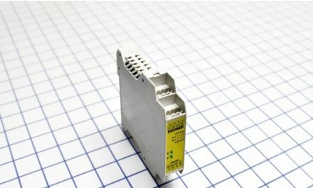 Euchner Safety Relays 097230 - Safety Relay, ESM-BA301P, 24VAC/DC, Plug-In (97230)