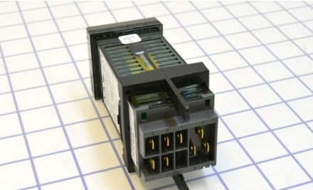 Cal Controls Process Controllers 99201F - 9900 Series 1/16 DIN Controller (99201F)