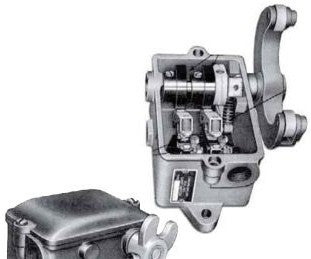 Joslyn Clark Limit Switches A102-80575A-2 - Limit Switch, TLF-11, 1-P, Roller Fork (99902)