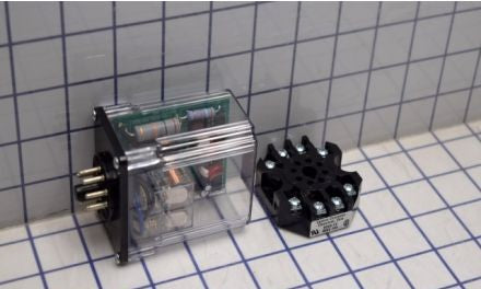 Warrick a Brand of Gems Sensors Relays AM1A2 - Alternating Relay, 120VAC, 8-Pin Plug-In Package, 2 (AM1A2)