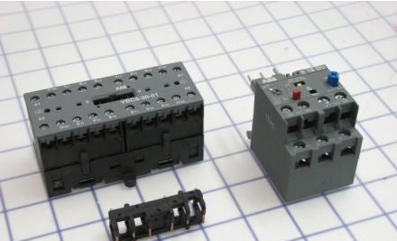 ABB Miscellaneous BC6SR-YD2-KIT - Reversing Starter, 24VDC Control, Kitted (BC6SR-YD2-KIT)