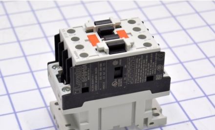 Lovato Contactors BF0910A230 - Contactor, 3-P N/O, 230VAC Coil, 9A, Includes (BF0910A230)