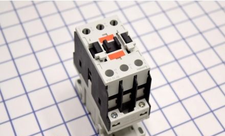 Lovato Contactors BF3200A23060 - Contactor, 3-P 32A Ac3 230/60 (BF3200A23060)