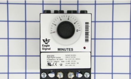Eagle Signal Timers BRE8B6 - ELECTRONIC RESET TIMER, SURFACE MTG., 240VAC, 10 (BRE8B6)
