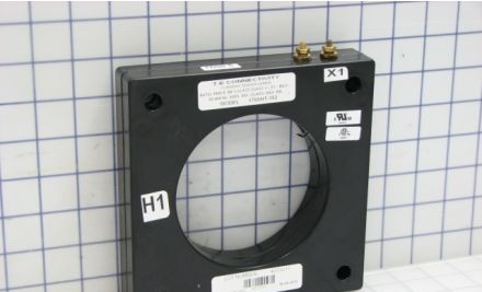 Crompton Instruments Current Transformers 170SHT-152 - XFMR, CURRENT, 1500:5, 80.0VA, 4.25in., LUGS (CI-170SHT-152)