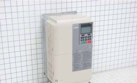 Yaskawa CIMR-AU4A0038AAA - AC Drive, 25HP 480V (CIMR-AU4A0038AAA)
