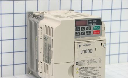 Yaskawa CIMR-K7H4018 - AC Drive (CIMR-K7H4018)