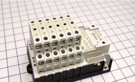 GE Contactors CR463LD0AJA - CR463L Electrically Held Contactors. 30A 2-12 (CR463LD0AJA)