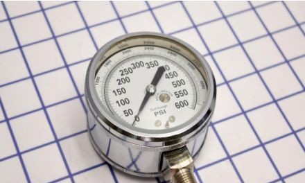 Marsh Panel Meters & Gauges D1564 - Gauge, 0-600psi, 3in., 1/4in.NPT Entry, Lower (D1564)