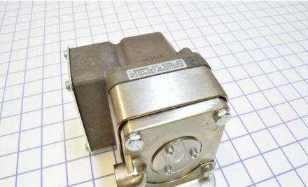 Barksdale Control Products Pressure Switches DPD1T-H18SS - Switch, Mechanical, Differential (DPD1T-H18SS)