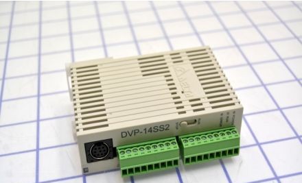 Delta Products Programmable Logic Controllers DVP14SS211R - PLC (DVP14SS211R)