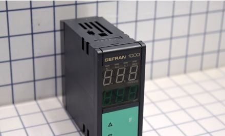 Gefran Process Controllers 1000-R0-3H-0-1 - 1000-R0-3H-0-1 Temperature Control (F000021)