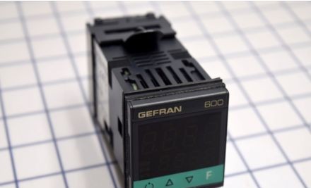 Gefran Process Controllers 600-R-D-R-R-0 - 600-R-D-R-R-0 Temperature Control (F000538)
