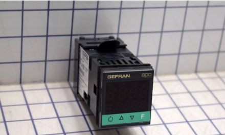Gefran Process Controllers 600-R-D-H-R-1 - 600-R-D-H-R-1 Temperature Control (F000550)