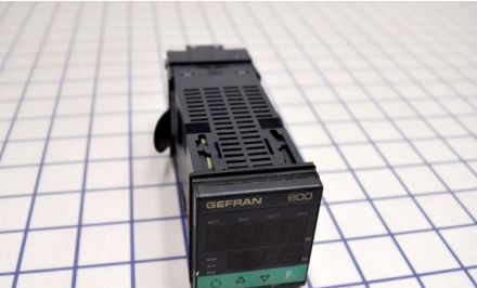 Gefran Process Controllers 800-DRRV-03220-000 - 800-DRRV-03220-000 Temperature Control (F001238)