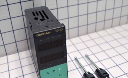Gefran Process Controllers 1200-RR00-00-0-1 - 1200-RR00-00-0-1 Temperature Control (F023210)