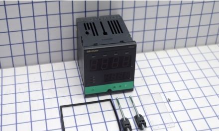 Gefran Process Controllers 1300-RR00-00-0-1 - 1300-RR00-00-0-1 Temperature Control (F023211)