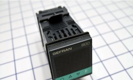 Gefran Process Controllers 600-R-D-C-E-0 - 600-R-D-C-E-0 Temperature Control (F042123)