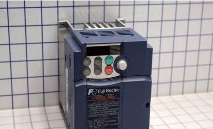 Fuji Drives FRN0007C2S-4U - Drive, AC, 3HP, 480V, 6.3A, CT, OP 480Vin (FRN0007C2S-4U)