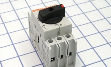 Lovato Disconnect Switches GA016A - Disconnect Switch, 3-P, 16A/600V, Non-Fusible (GA016A)