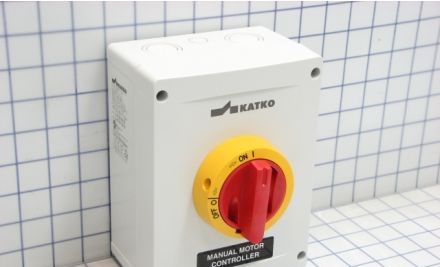 Altech Disconnect Switches KEM380ULY/R - Enclosed Disconnect Switch, 3-P, 80A 600V (KEM380ULY/R)